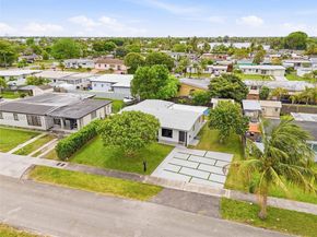 10860 SW 40th Ter, Miami FL 33165