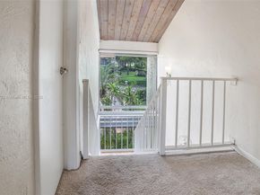 8811 Gatehouse Rd 8, Plantation FL 33324