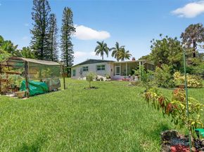 5240 Redwood Ct, Plantation FL 33317