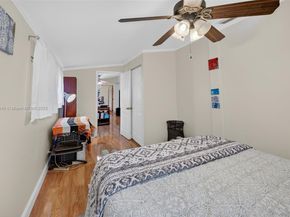 5240 Redwood Ct, Plantation FL 33317