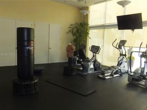 2775 NE 187th St 329, Aventura FL 33180
