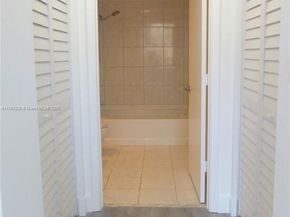2775 NE 187th St 329, Aventura FL 33180