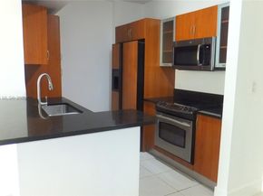 2775 NE 187th St 329, Aventura FL 33180