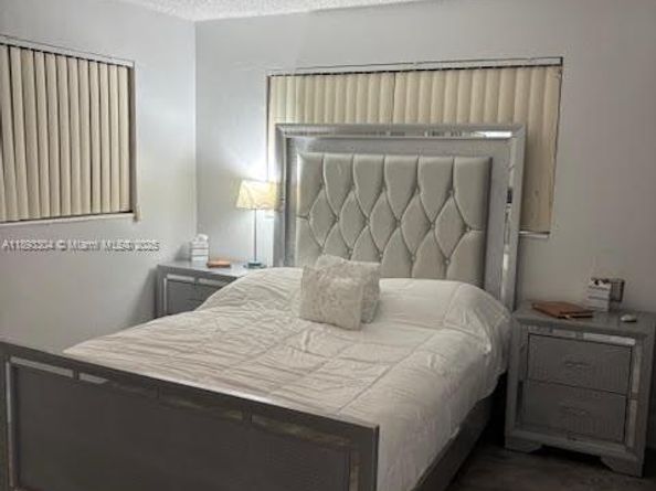 12510 W Golf Dr, Miami FL 33167