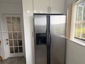 12510 W Golf Dr, Miami FL 33167