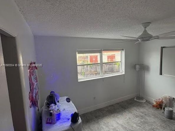 12510 W Golf Dr, Miami FL 33167