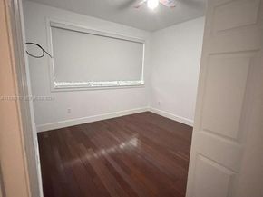 8513 NW 109th Ct, Doral FL 33178