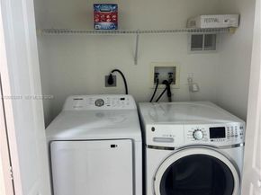 8826 W Flagler St 102, Miami FL 33174