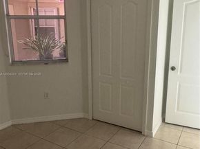 8826 W Flagler St 102, Miami FL 33174