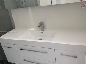 8826 W Flagler St 102, Miami FL 33174