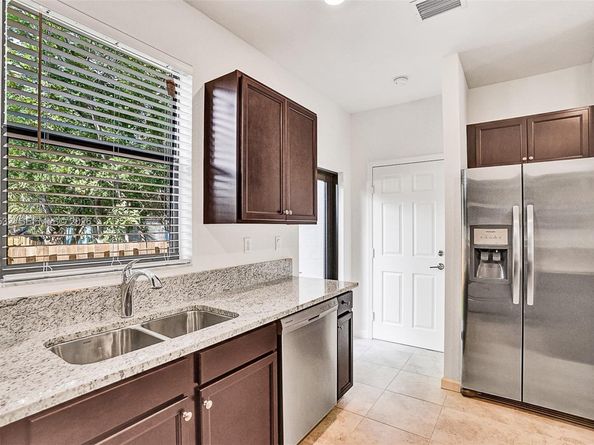 1609 SW 28th St, Fort Lauderdale FL 33315