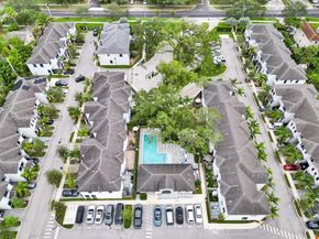 1609 SW 28th St, Fort Lauderdale FL 33315
