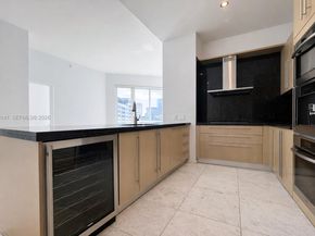 900 Brickell Key Blvd 2405, Miami FL 33131