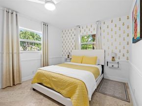 1931 NE 32nd Ave, Fort Lauderdale FL 33305