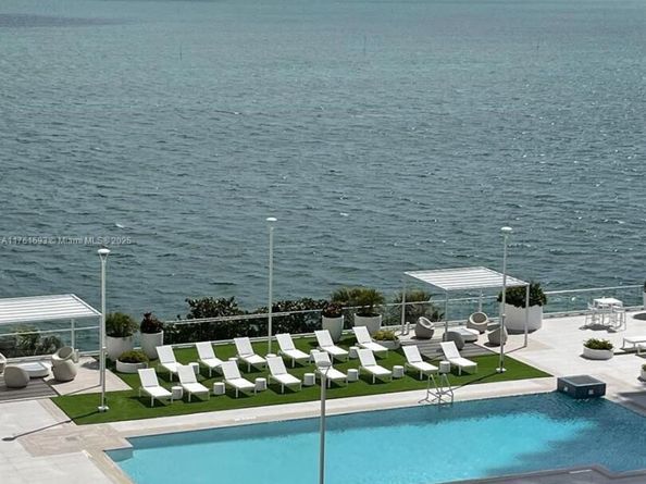 770 Claughton Island Dr 904, Miami FL 33131