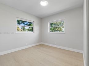 511 SW 72nd Ave, North Lauderdale FL 33068