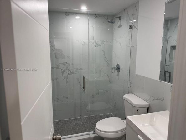 926 Michigan Ave 12, Miami Beach FL 33139