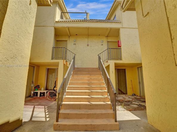 8401 W Sample Rd 20, Coral Springs FL 33065