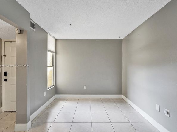 8401 W Sample Rd 20, Coral Springs FL 33065