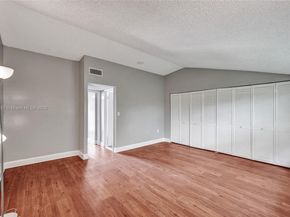8401 W Sample Rd 20, Coral Springs FL 33065