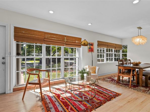 1875 Alamanda Dr, North Miami FL 33181