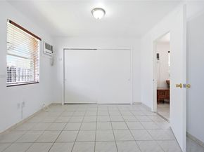 10720 SW 55th Ter, Miami FL 33165