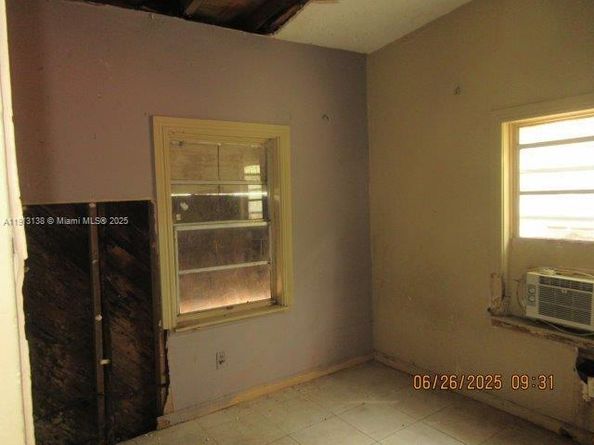 8400 NW 21st Ave, Miami FL 33147