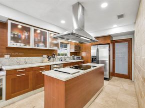 1556 Palermo Ave, Coral Gables FL 33134