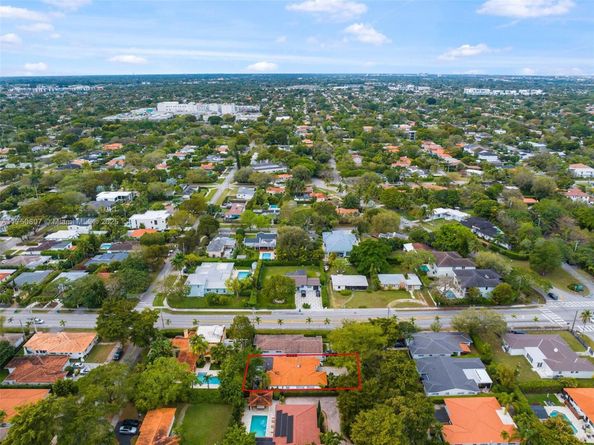 1556 Palermo Ave, Coral Gables FL 33134