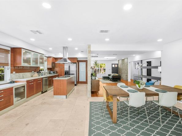 1556 Palermo Ave, Coral Gables FL 33134