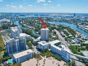 3000 Holiday Dr 306, Fort Lauderdale FL 33316