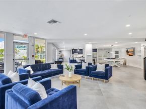 3000 Holiday Dr 306, Fort Lauderdale FL 33316