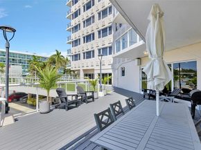 3000 Holiday Dr 306, Fort Lauderdale FL 33316