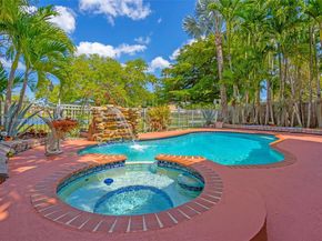 10213 SW 156th Ave, Miami FL 33196