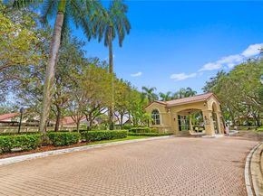 3439 SW 51st St, Hollywood FL 33312