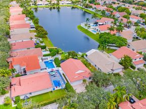 3439 SW 51st St, Hollywood FL 33312