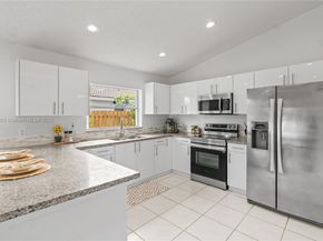 3439 SW 51st St, Hollywood FL 33312