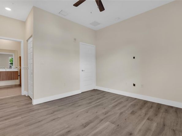 8151 NW 104th Ave 7, Doral FL 33178