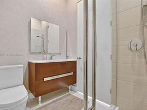 2675 S Bayshore Dr 402S, Miami FL 33133