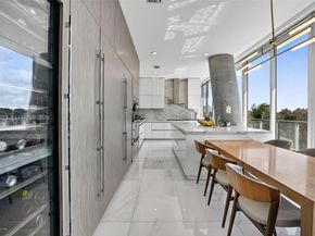 2675 S Bayshore Dr 402S, Miami FL 33133
