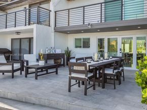 16479 NE 27th Pl 16, North Miami Beach FL 33160