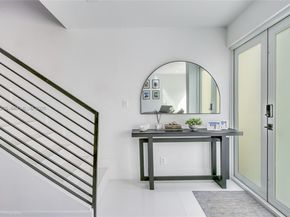 16479 NE 27th Pl 16, North Miami Beach FL 33160