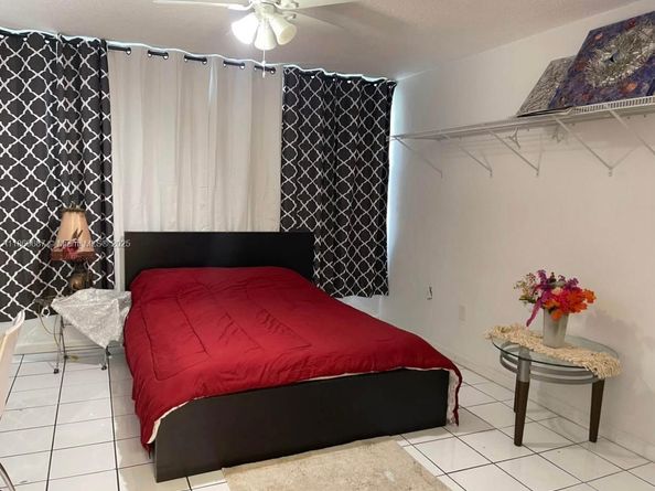 1501 NE Miami Gardens Dr 356, Miami FL 33179
