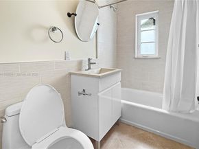 215 Sidonia Ave, Coral Gables FL 33134