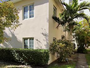 215 Sidonia Ave, Coral Gables FL 33134