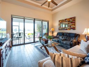 7718 N Blue Spring Dr, Parkland FL 33067