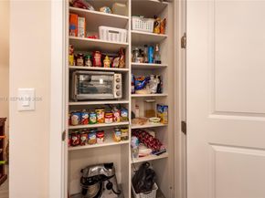 7718 N Blue Spring Dr, Parkland FL 33067