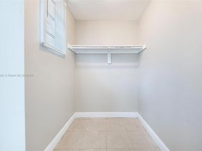 710 NW 187th Dr, Miami Gardens FL 33169