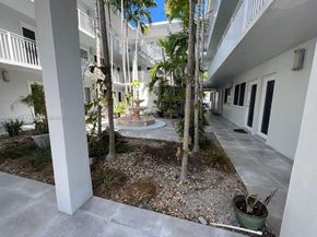 2430 NE 135th St 105, North Miami FL 33181