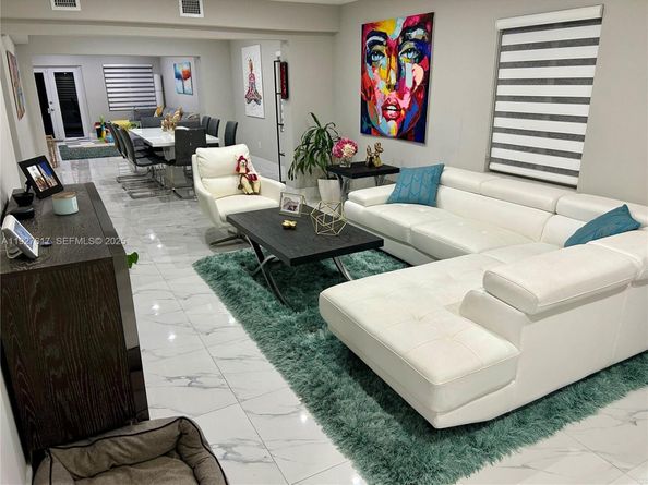 13560 NW 2nd Ave, North Miami FL 33168